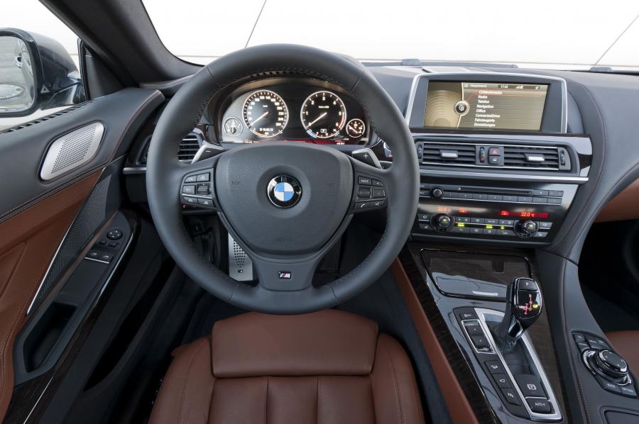 Панель приборов BMW 640d xDrive Coupe 2012 года  (фото 15 из 70)